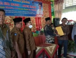 Sertijab Kepala sekolah SMAN 1 Ampek Nagari Zulkifli SPd dan Drs. Wannasri