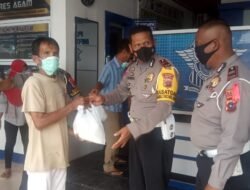 Kapolres dan Kasat Lantas Berikan Sembako Bagi masyarakat yang Ikut melaksanakan Vaksin