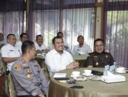 Secara Virtual, Bupati Bungo H. Mashuri Ikuti Rakor Inspektur Daerah Seluruh Indonesia.