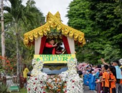 Berhasil Raih Piala Adipura Ketiga Kalinya Dari Kementrian LHK, Bupati Bungo Ikut Arak-arakan.