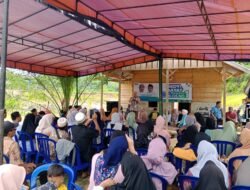 Anggota DPRD Fraksi PKB Rosmala Dewi dan Relawan Siap Jemput Kemenangan Dedy-Dayat