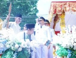 Penyambutan Meriah Bupati Dan Wakil Bupati Baru Diawali Dengan Arak-arakan, Masyarakat Sambut Dengan Antusias