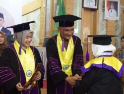 Hadiri Wisuda Sekolah Lansia Tangguh, Hurmin : Kamu Siap Mendukung Penuh