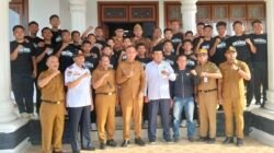H. Hurmin Lepas Keberangkatan Kontingen Liga Pelajar Tingkat Provinsi Jambi