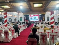 DPRD BUNGO BESERTA PEMKAB BERSAMA MENDENGAR PIDATO PRESIDEN HUT RI KE- 81  